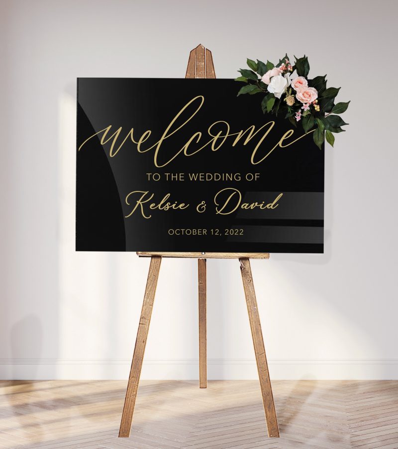 blackandgoldwelcomesign 5c9a6752 b58a 469b b919 103411fa0a4c